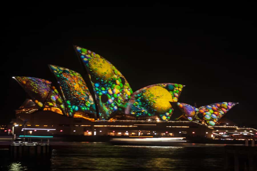 Sydney: Vivid Festival of Light Harbor Cruise with Dinner - Inside-outside seating: your best photo strategy (without freezing)