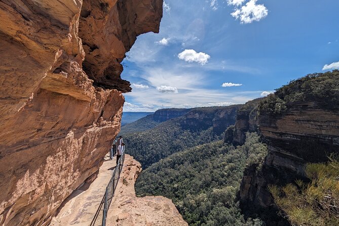 Wilderness, Waterfalls, Three Sisters BLUE MOUNTAINS PRIVATE TOUR - Wentworth Falls: where canyon views and waterfall walks do the heavy lifting